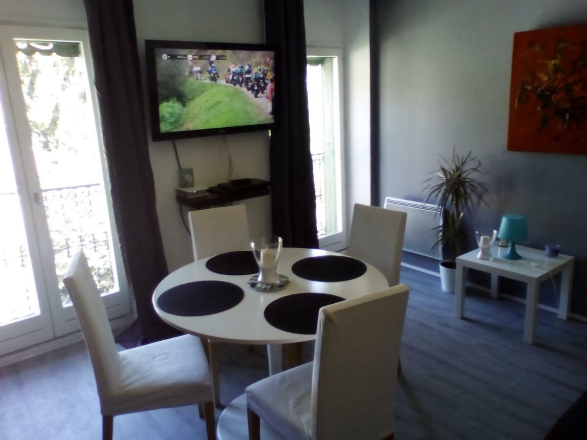 Appartement Residence Les Acacias Ax-les-Thermes Ngoại thất bức ảnh